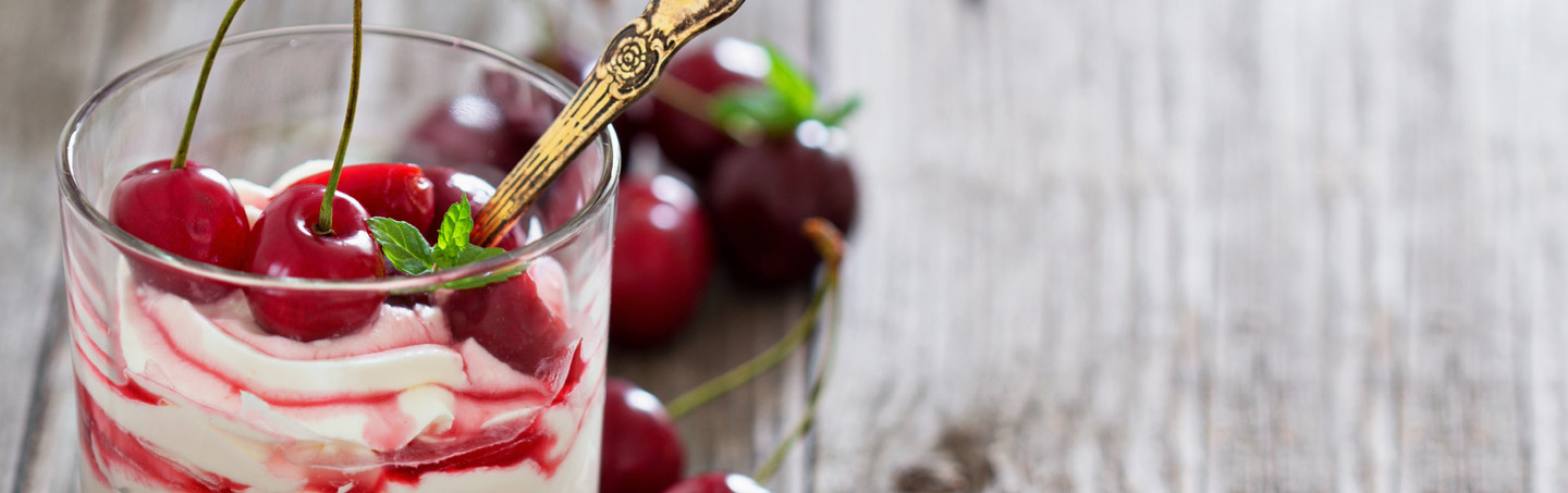 Imagem REQUEIJAO COM DOCE DE CEREJA